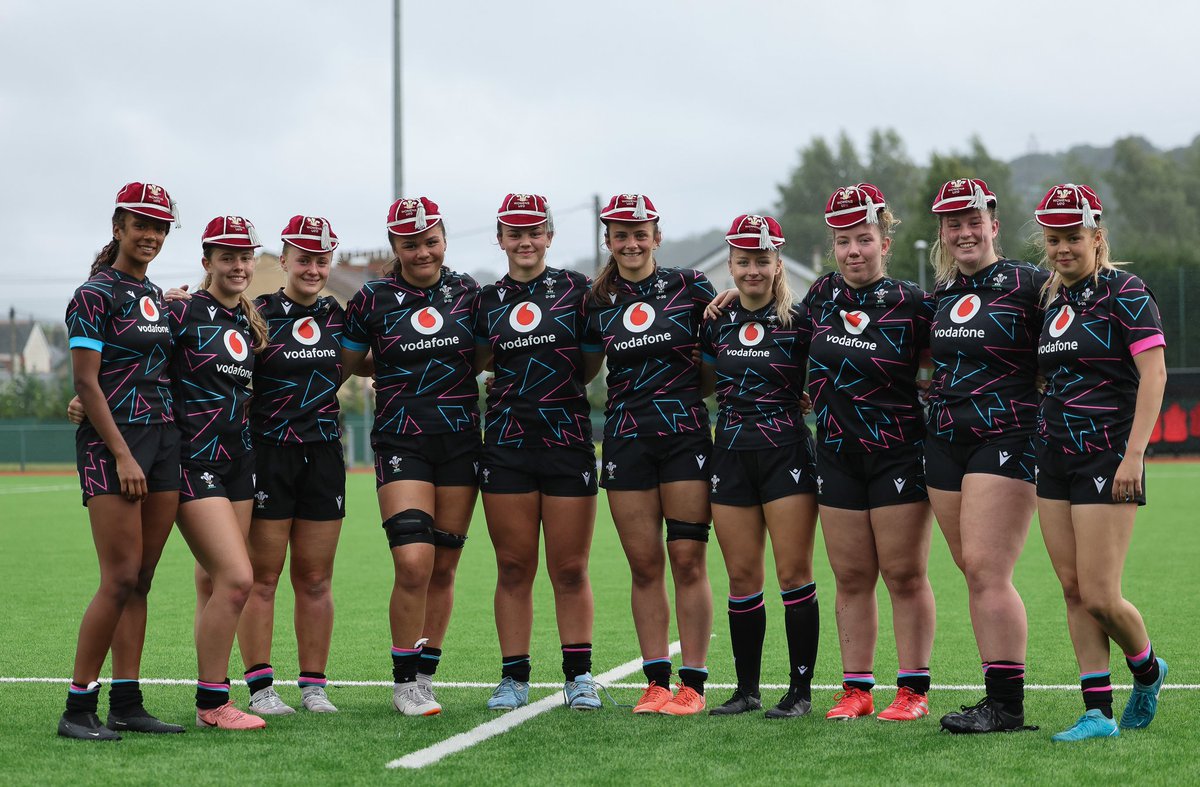 Welsh Rugby Union ๐ด๓ ง๓ ข๓ ท๓ ฌ๓ ณ๓ ฟ (@welshrugbyunion) on Twitter photo ๐จ Llongyfarchiadau to the 1๏ธโฃ0๏ธโฃ new caps for the U20s yesterday afternoon. A proud moment ๐ด๓ ง๓ ข๓ ท๓ ฌ๓ ณ๓ ฟโค๏ธ
Nia Fajeyisan, Ffion Williams, Lottie Buffery-Latham, Jorja Aiono, Chiara Pearce, Branwen Metcalfe, Hanna Tudor, Elan Jones, Evie Hill & Mollie Wilkinson ๐
#U6NSummerSeries ๐จ Llongyfarchiadau to the 1๏ธโฃ0๏ธโฃ new caps for the U20s yesterday afternoon. A proud moment ๐ด๓ ง๓ ข๓ ท๓ ฌ๓ ณ๓ ฟโค๏ธ
Nia Fajeyisan, Ffion Williams, Lottie Buffery-Latham, Jorja Aiono, Chiara Pearce, Branwen Metcalfe, Hanna Tudor, Elan Jones, Evie Hill & Mollie Wilkinson ๐
#U6NSummerSeries