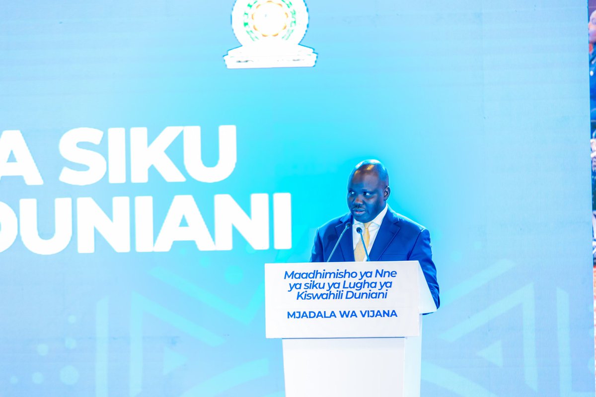 jumuiya's tweet photo. #WorldKiswahiliDay

 📍Kiswahili is more than a language, it is a tool for equity, access, and empowerment

"We believe Kiswahili offers a unique solution to this challenge. As one of the most widely spoken African languages, and the only African language recognized by the African Union, Kiswahili can bridge gaps between policy and people, education and equity, tradition and innovation"-EAC Deputy Secretary General @AguerAriik

@Eakc_kiswahili @RwandaMFA 
@EA_Bunge @EACJCourt @Rwanda_Edu @SGNduva