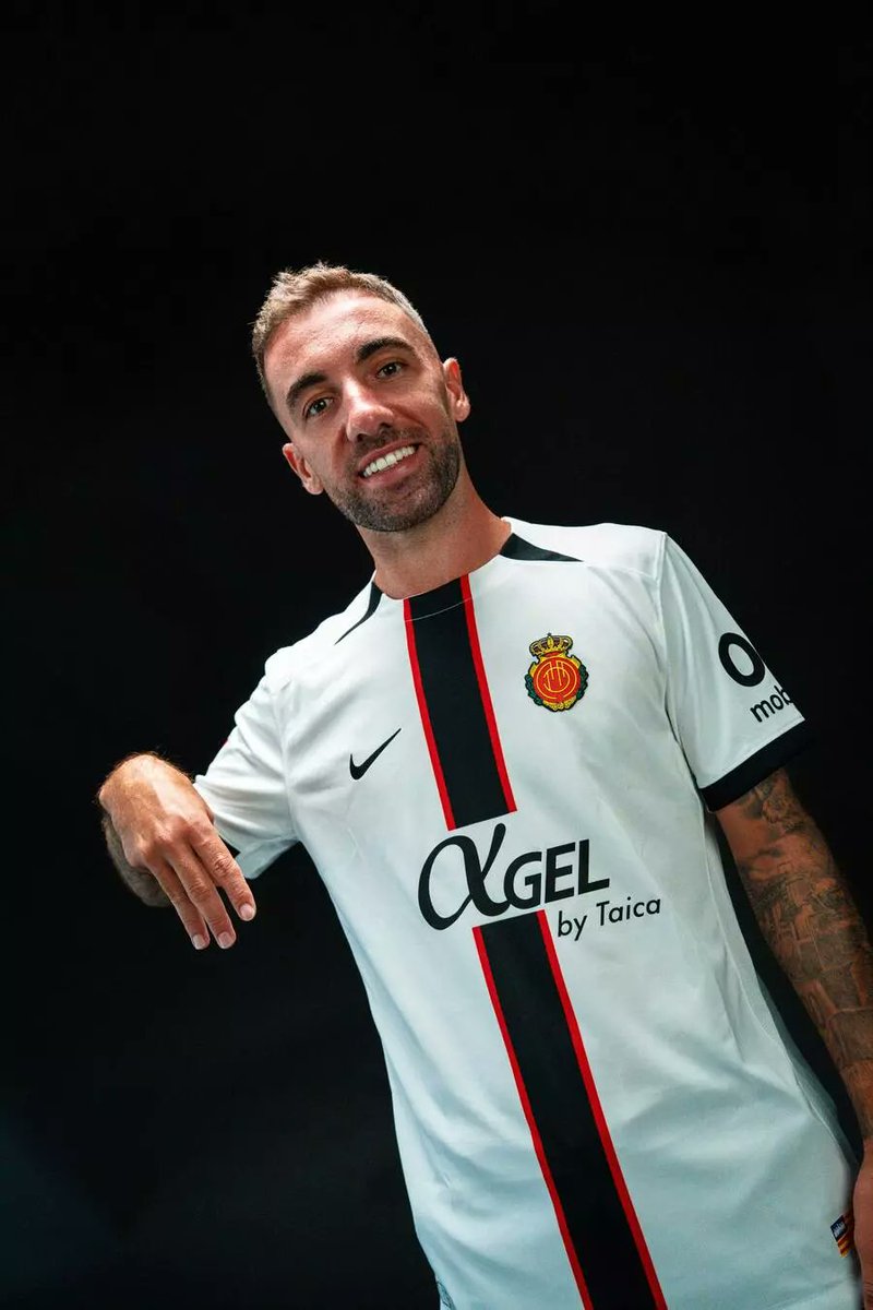 Que durante años estuviera trabajando para otro club no quiere decir que durante toda su vida el escudo que llevara por debajo de la camiseta no haya sido el mismo.