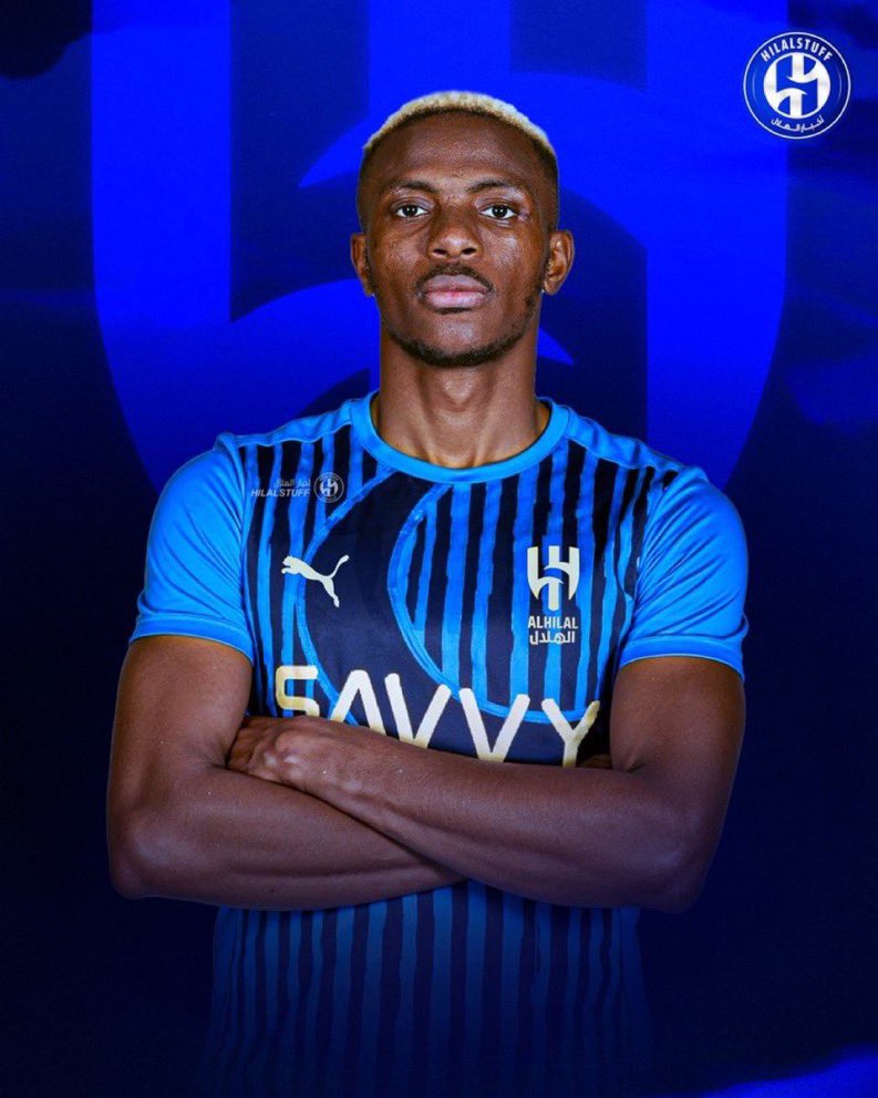 هذا في سوق النخاسه لا يساوي بصله، يرفض عروض بملايين الدولارات  ، انها عجائب كرة القدم 
#الهلال