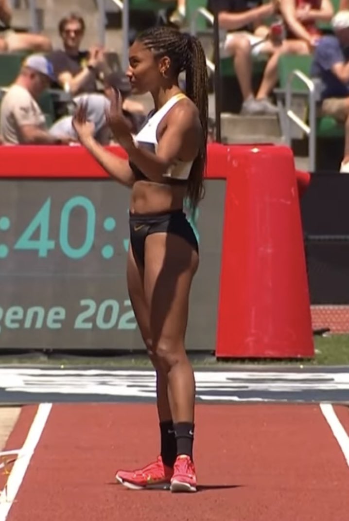 Which Nike jumping spikes did <a href="/tar___ruh/">tara davis woodhall</a> jump in yesterday? These are not the LJ Elite 👇

#DiamondLeague #trackandfield