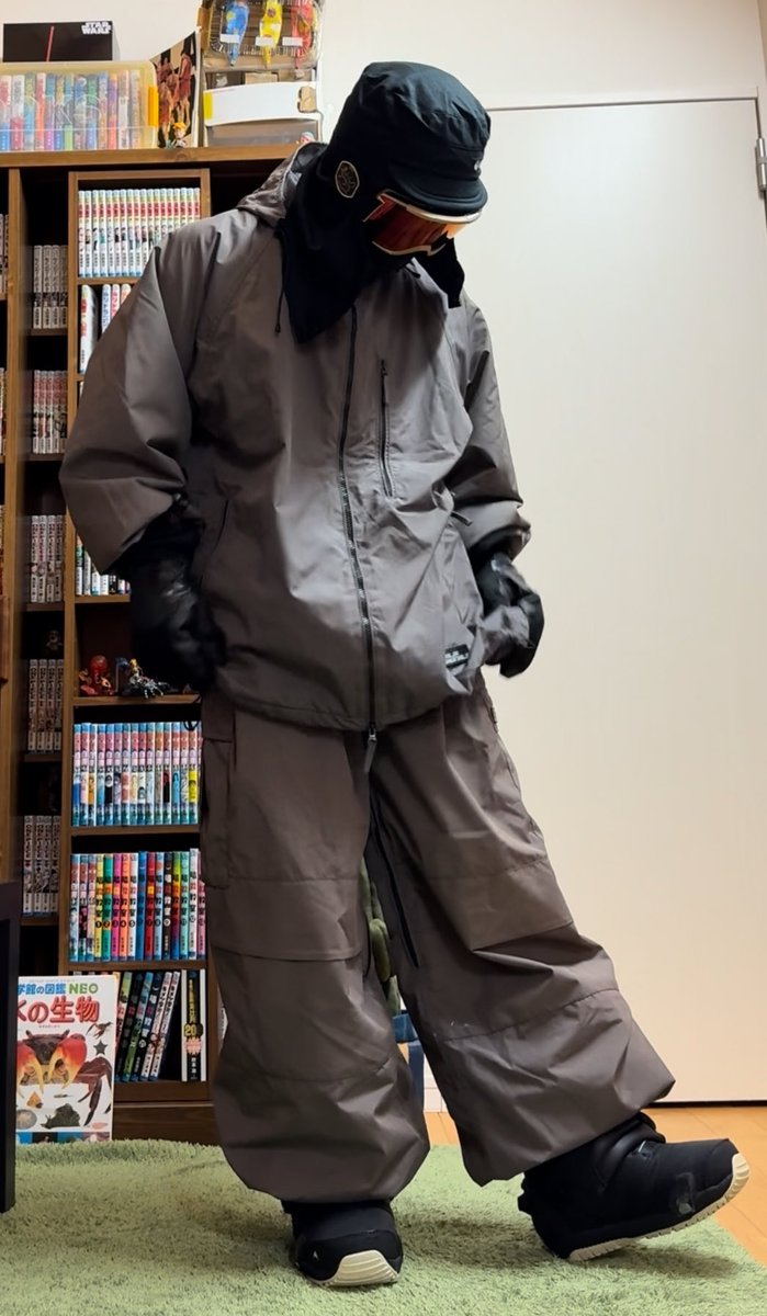 mory74220144's tweet image. ジブも擦りそうな人のコスプレ

#自撮り棒で自撮りが捗る
#Insta360flow