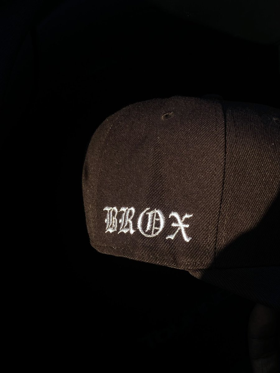 __jjacxk's tweet photo. B R O X https://t.co/PhJXKHTEJf