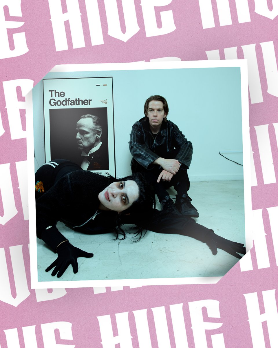 ONE ON ONE: An Interview With VOWWS!

We caught up with VOWWS at Download, where Arezo and Matt talked turning dark angst into ethereal ‘death pop,’ playing big stages at Download, touring with Crosses, what’s next for the band and more!

🔗: hivemagazine.net/features/one-o…