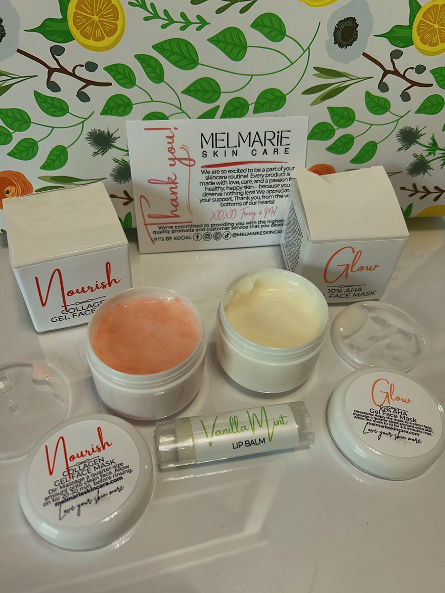 AlexandraThut's tweet photo. Thank you so much to Melmarie Skincare for letting me test two of their gel face masks and their lip balm! The face masks left my skin feeling so soft and looking glowy! https://t.co/ewYa4iWmPO