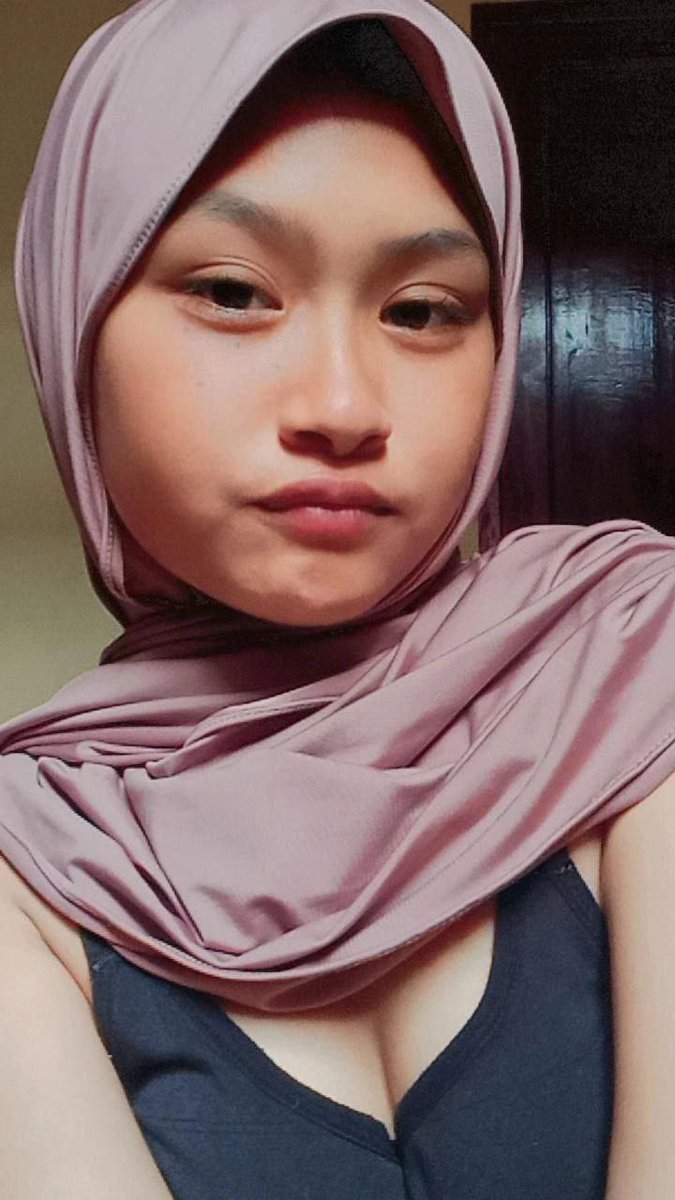 Violettt (@violetttsuka) on Twitter photo 