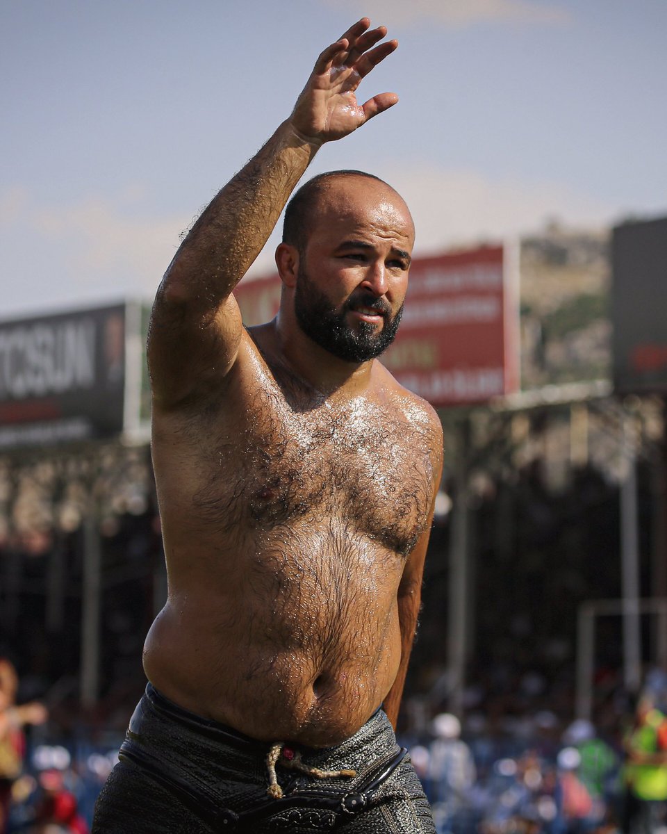 🏆🔴⚪ Tebrikler #OrhanOkulu

664. Tarihi Kırkpınar Yağlı Güreşleri finalinde Feyzullah Aktürk’ü mağlup ederek Altın Kemer’i Antalya’mıza getiren Muratpaşa Belediyesi Başpehlivanı Orhan Okulu’yu gönülden tebrik ederiz.

#OnvoAntalyaspor