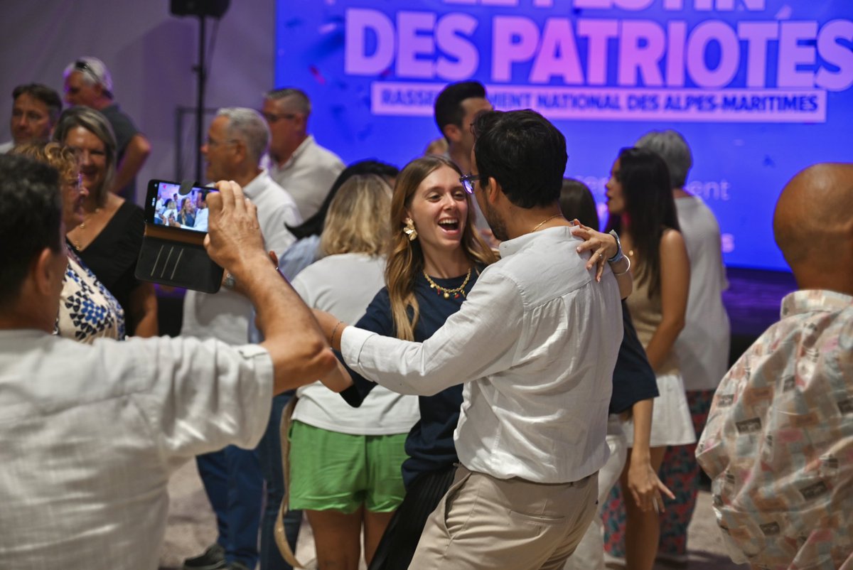 Bryan Masson (@massonbryan) on Twitter photo 🇫🇷 C’était le Festin des patriotes ! La grande fête populaire du <a href="/RN06_officiel/">RN Alpes-Maritimes</a> est née hier à Blausasc !
🤝🏻 Plus de 600 personnes ! Merci du fond du cœur ! Avec <a href="/A_Masson06/">Alexandra Masson</a> et <a href="/eciotti/">Eric Ciotti</a> : vive l’union !
#AlpesMaritimes 🇫🇷 C’était le Festin des patriotes ! La grande fête populaire du <a href="/RN06_officiel/">RN Alpes-Maritimes</a> est née hier à Blausasc !
🤝🏻 Plus de 600 personnes ! Merci du fond du cœur ! Avec <a href="/A_Masson06/">Alexandra Masson</a> et <a href="/eciotti/">Eric Ciotti</a> : vive l’union !
#AlpesMaritimes