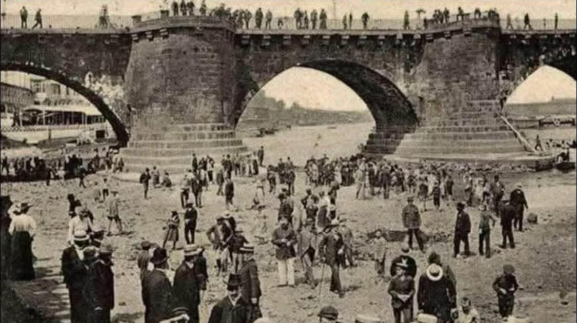 1904 - auf Grund der Trockenheit konnte man im Juli die Elbe bei Dresden durchqueren ohne schwimmen zu müssen …

Soviel zum noch niiee dagewesenen Dürresommer 🤔😕😉😉