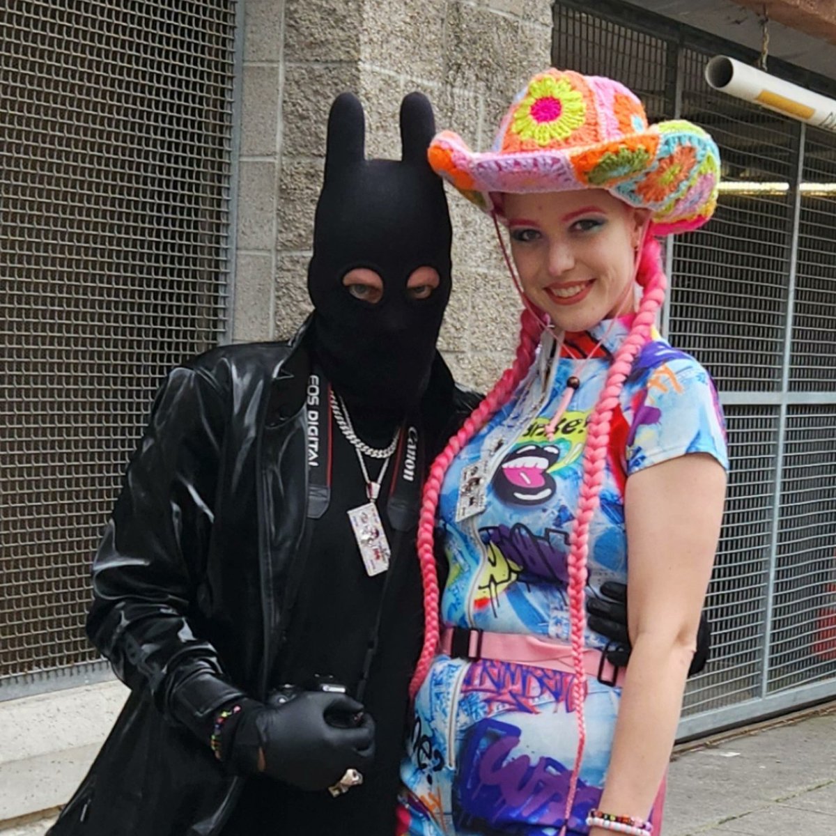 Glitzgoblin's tweet image. Choose Life 🖤💖