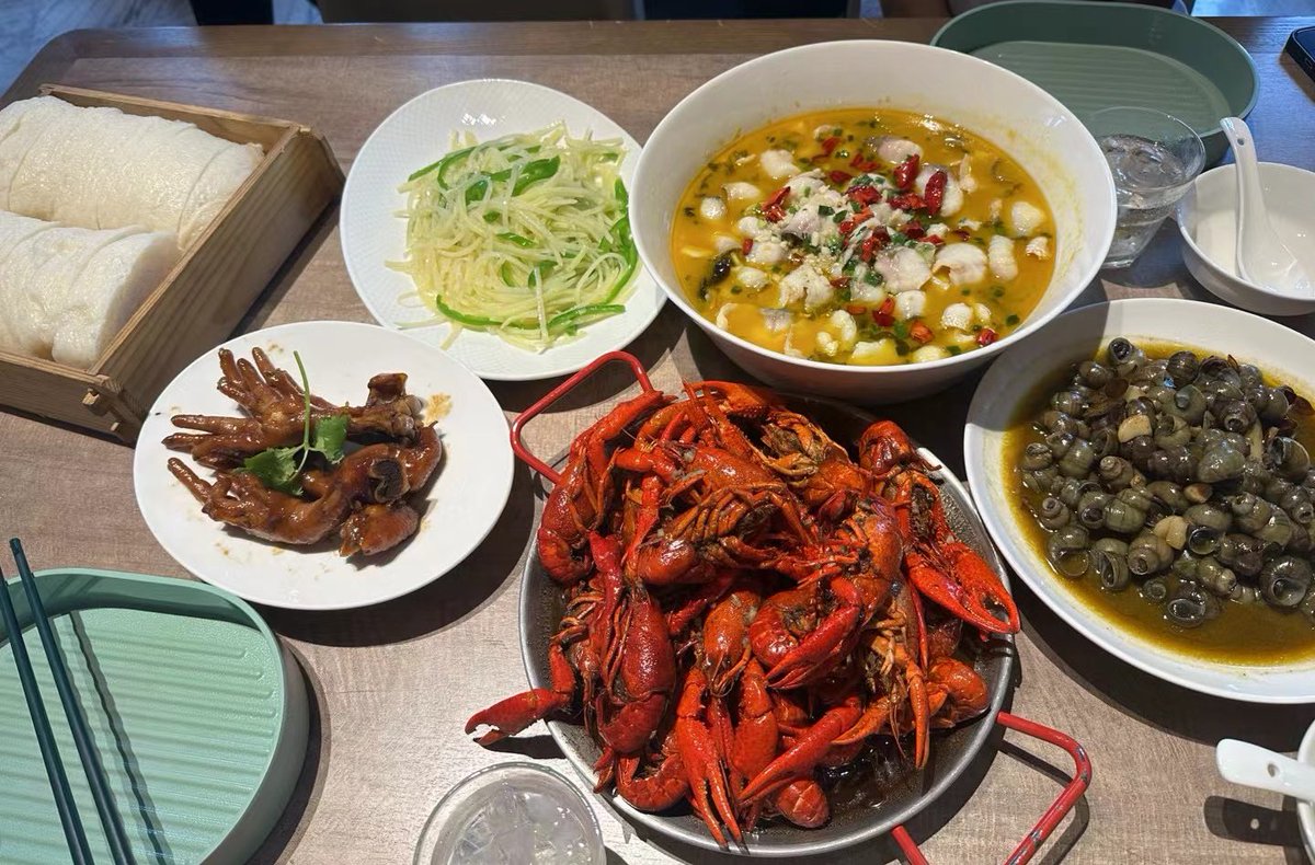 鸽了就当出来散步吃夜宵吧