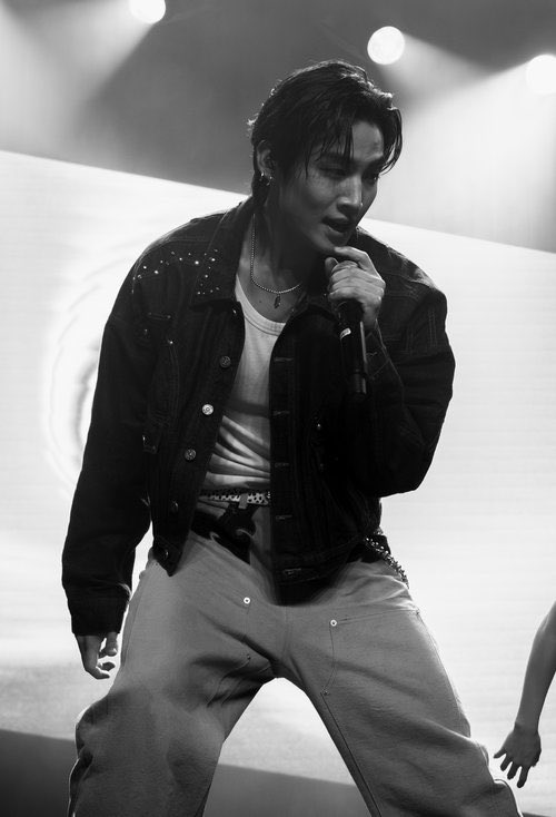 AllAround_JAYB's tweet photo. GALLERY: JAY B - Noisescape Magazine
Warehouse Live Midtown - Houston, TX - June 9th, 2025 
Full 🔗 https://t.co/U9DLuOBvzw

📸 Cr. Andy Cantu (IG : Bubblyproblems)

#jayb_tapereload_houston 
#JAYB @jaybnow_hr https://t.co/OFpLZVhcY9