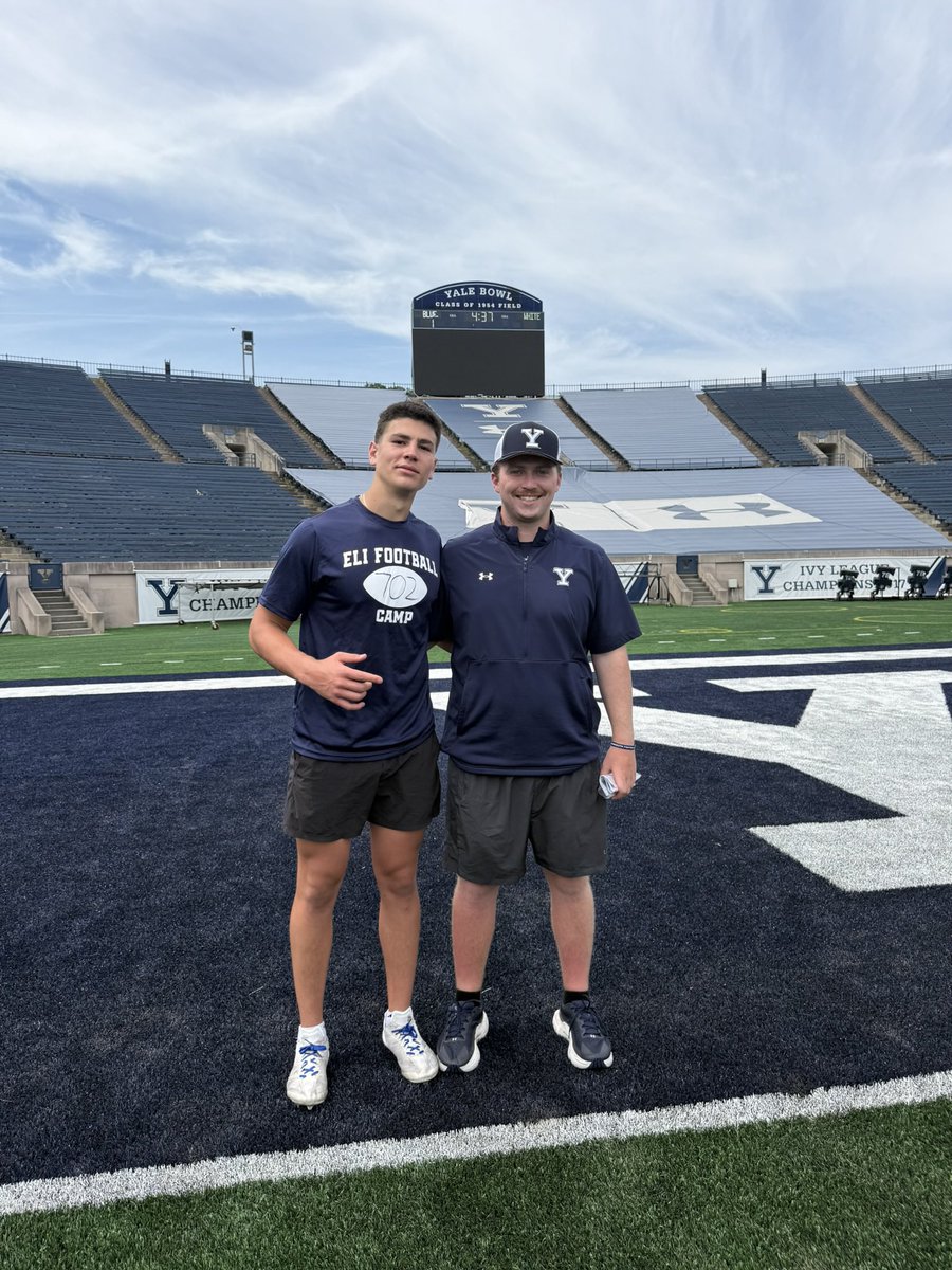 SimonFassberg's tweet image. Had a great time competing at Yale yesterday. Thank you @CoachOstrowsky @CoachRenoYale and @CoachBCoyle for a great camp.
@CoachPoeWins @Coach_Loughlin @LvilleBigRedFB