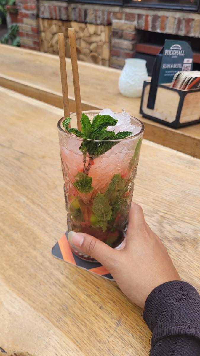 🥰🍣🍹