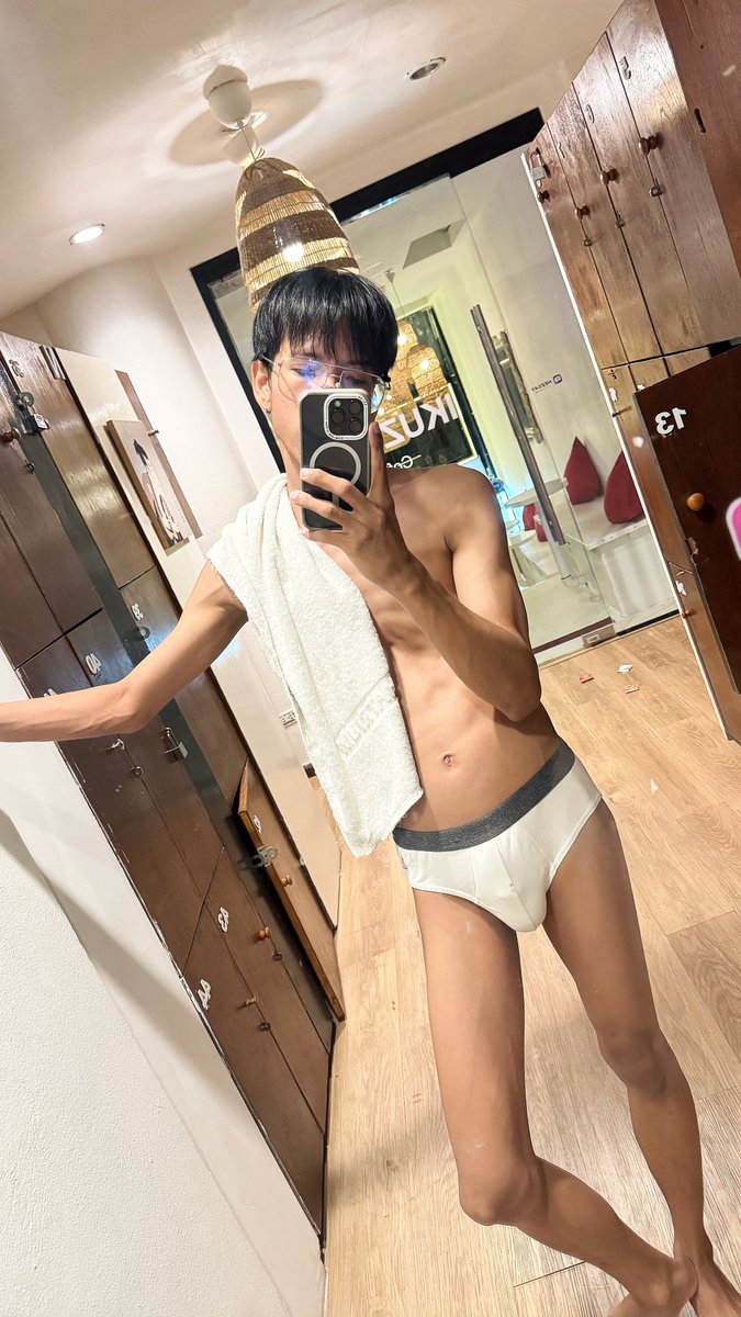 วันอาทิตย์โดนเย็ดจนขาสั่น🥵
<a href="/vckcoolspace/">VCK Cool Space</a>