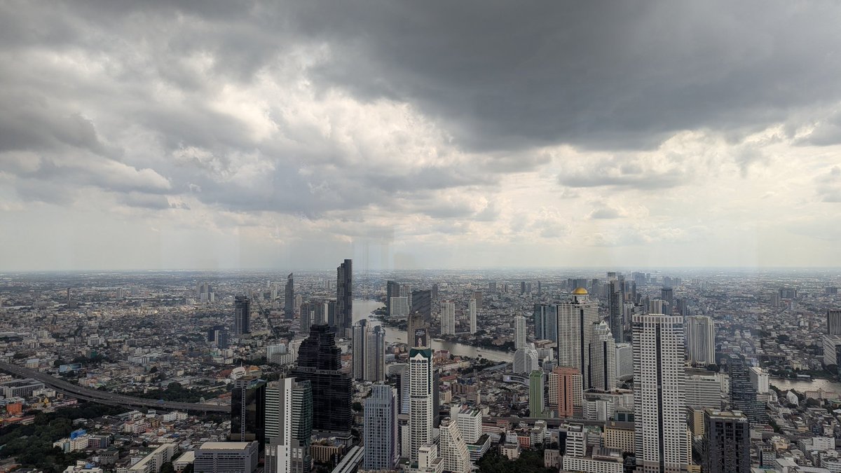 Claire (@whiskynovember) on Twitter photo 