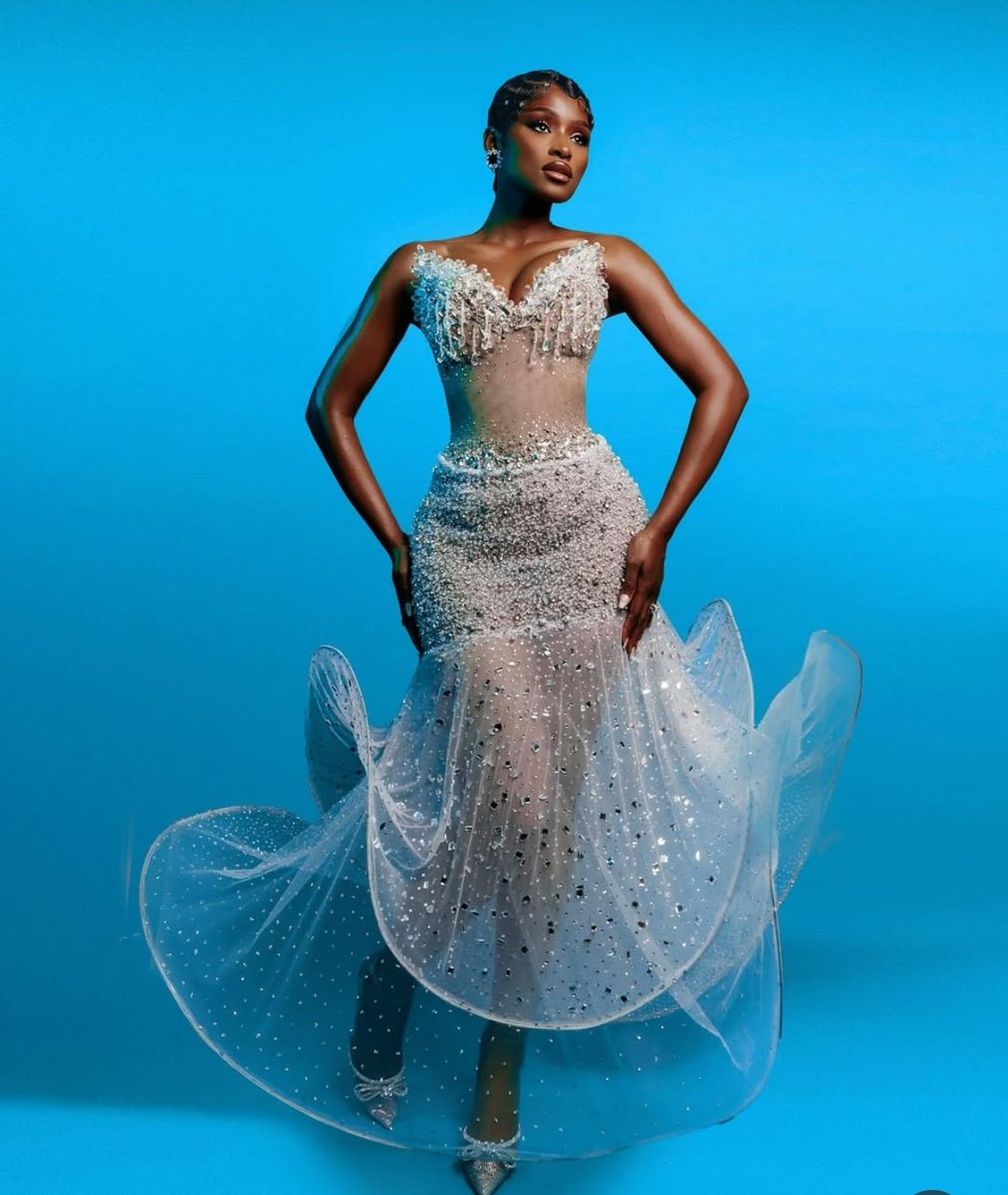 Nomalanga Shozi dressed by Orapeleng Modutle 

buzzlifenews.com
#HDJ2025                   #HDJMarvelsOfMzansi
