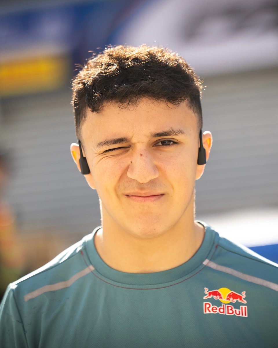 IGK_Zack6's tweet image. #F1 LOOKING FOR MOOTS (after this chaotic gp) #F1moots
- she/they
- 21|| SEA
- new f1twt acc (got restricted)
- IH6 main, LS18, MV1,FA14, CS55, SV5 +++
- support all drivers 🫶
- I love interacting with moots &lt;3
♡ / ↻ to be moots