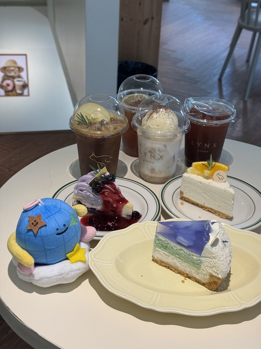 poomfirst's tweet image. ꒰        𝗁𝗂 ~~~~ 𝘦𝘮 𝘨𝘪𝘳𝘭𝘴 ◦         ꒱
