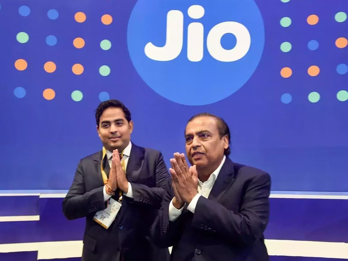 थोड़ा बहुत सब्र भी कर लो ✂️✂️✂️
#jio_का_घटिया_नेटवर्क #Jiodown