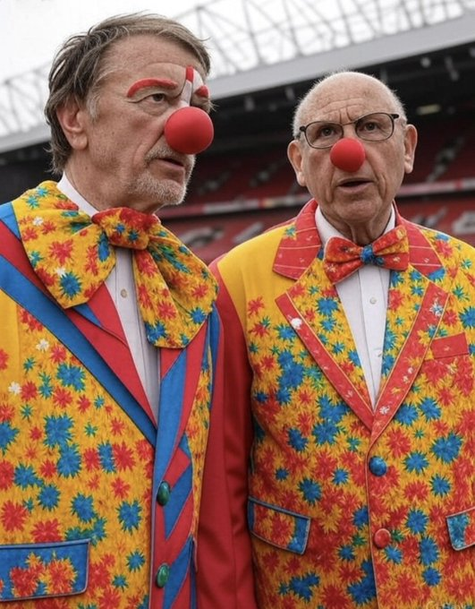 #GlazersOut #IneosOut 
#mufc @manutd <a href="/INEOSGrenadiers/">INEOS Grenadiers</a>