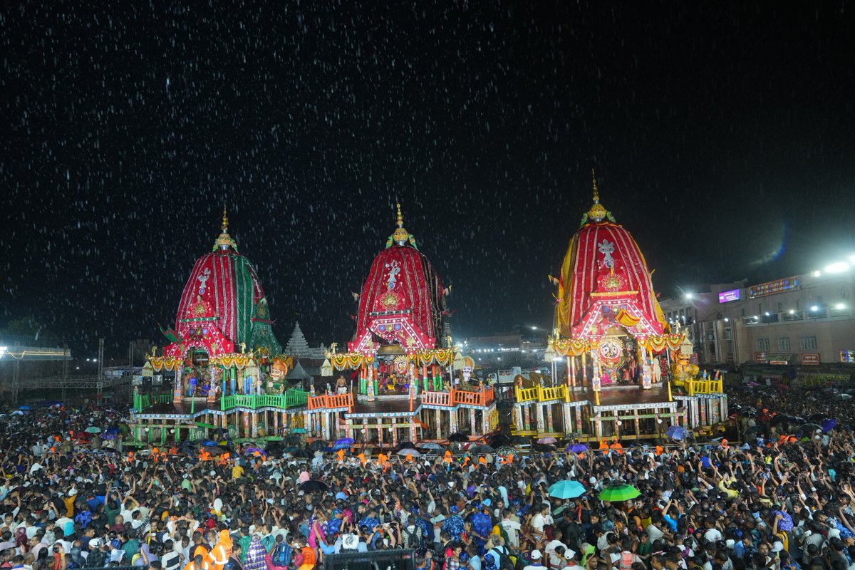 JagannathaDhaam's tweet image. ଭକ୍ତିର ଧାରାରେ ଭିଜୁଛି ଶ୍ରୀକ୍ଷେତ୍ର

#RathaJatra2025 #RathaYatra2025 #ShreeJagannathaDhaam #Sunabesha2025