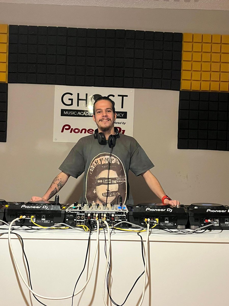 Türkiyeli değil, TÜRK DJ'leriz🇹🇷