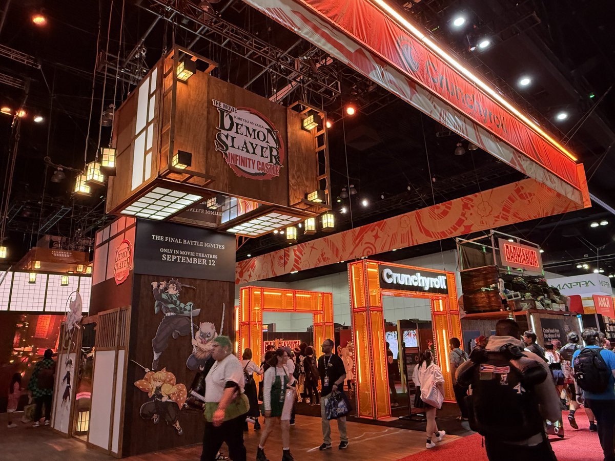 Tee/ThatsITLA (@thatsitla) on Twitter photo The <a href="/Crunchyroll/">Crunchyroll</a> booth with activities. The store has had a line to get in everyday. #crunchyroll <a href="/AnimeExpo/">Anime Expo</a> #animeexpo #anime The <a href="/Crunchyroll/">Crunchyroll</a> booth with activities. The store has had a line to get in everyday. #crunchyroll <a href="/AnimeExpo/">Anime Expo</a> #animeexpo #anime