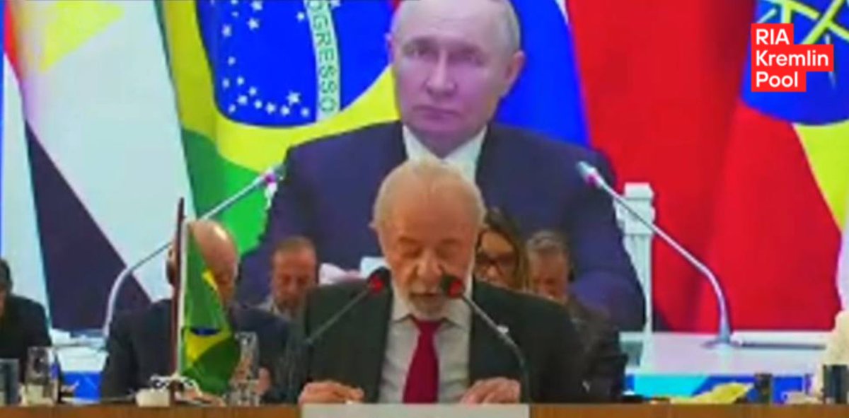 Путин на связи с коллегами из БРИКС