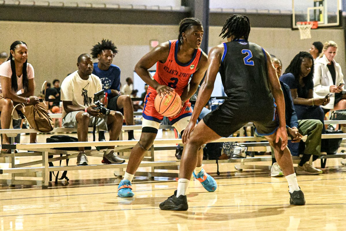 17U Battle for Georgia Quarterfinals

Atlanta Xpress UA 70
AC Georgia 39

Marcus Gillespie, Charlie Gersmehl, &amp; Hakeem Weems were all in double figures, combining for 46 points in the win.