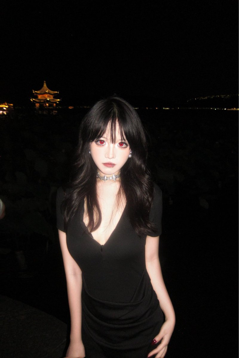 女鬼
