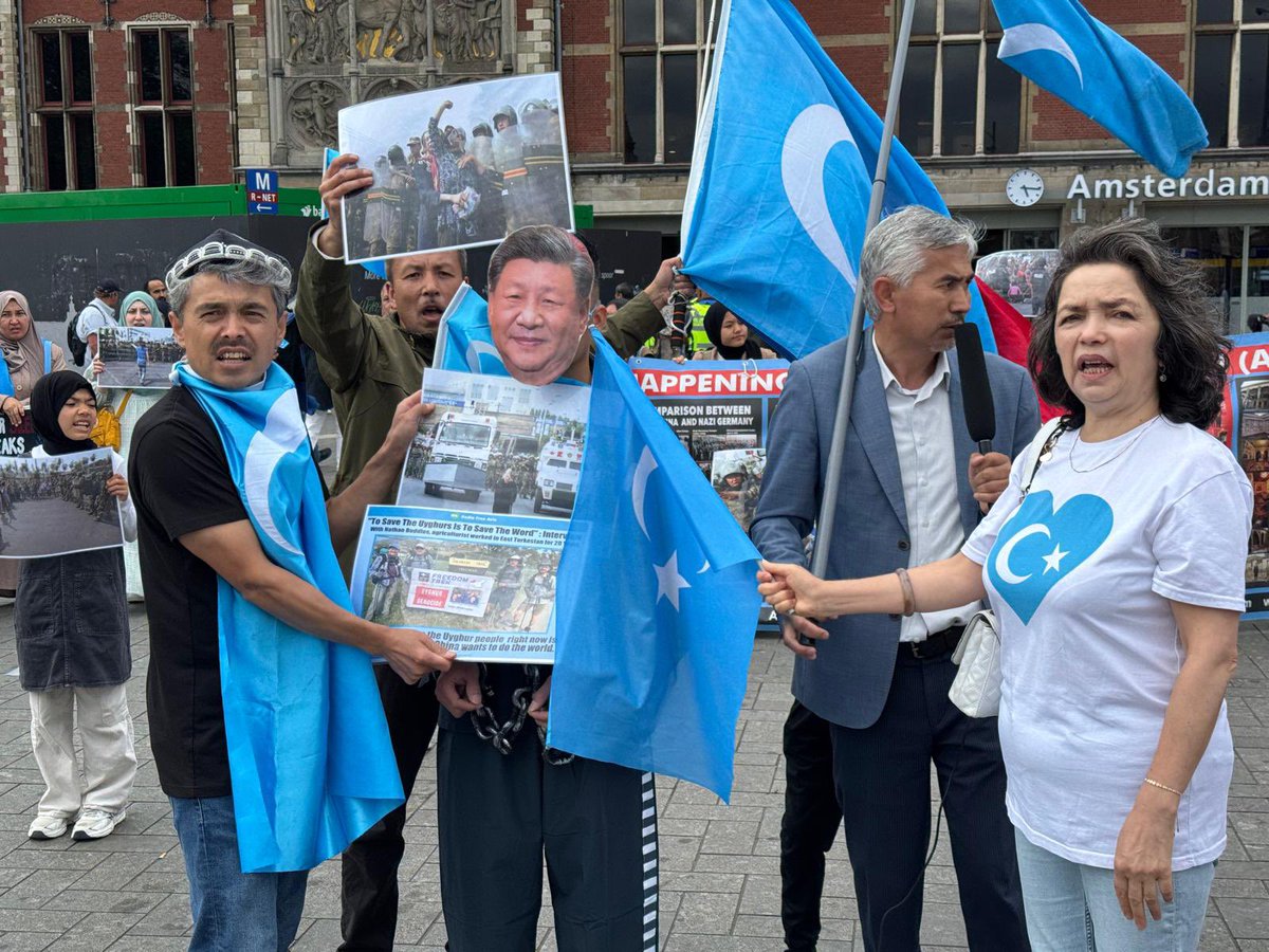 AbdurehimGheni's tweet photo. Do not trust the Chinese communist state. If you do, you will be erased from the pages of history like the Chinese-occupied #EastTurkestan, #Tibet, #SouthernMongolia, #Cantona, and other countries. The #China is a threat to the world. The only way to prevent China from threatening the world is to support the independence of all nations under Chinese colonial rule, dismantle the Chinese state, and eliminate it. The United States and Western countries must support the independence of all nations under Chinese occupation. The collapse of the Chinese Communist Party would benefit global peace.
#EastTurkestan #Tibet #Cantona #SouthernMongolia #China #Ccp #Çin #India
