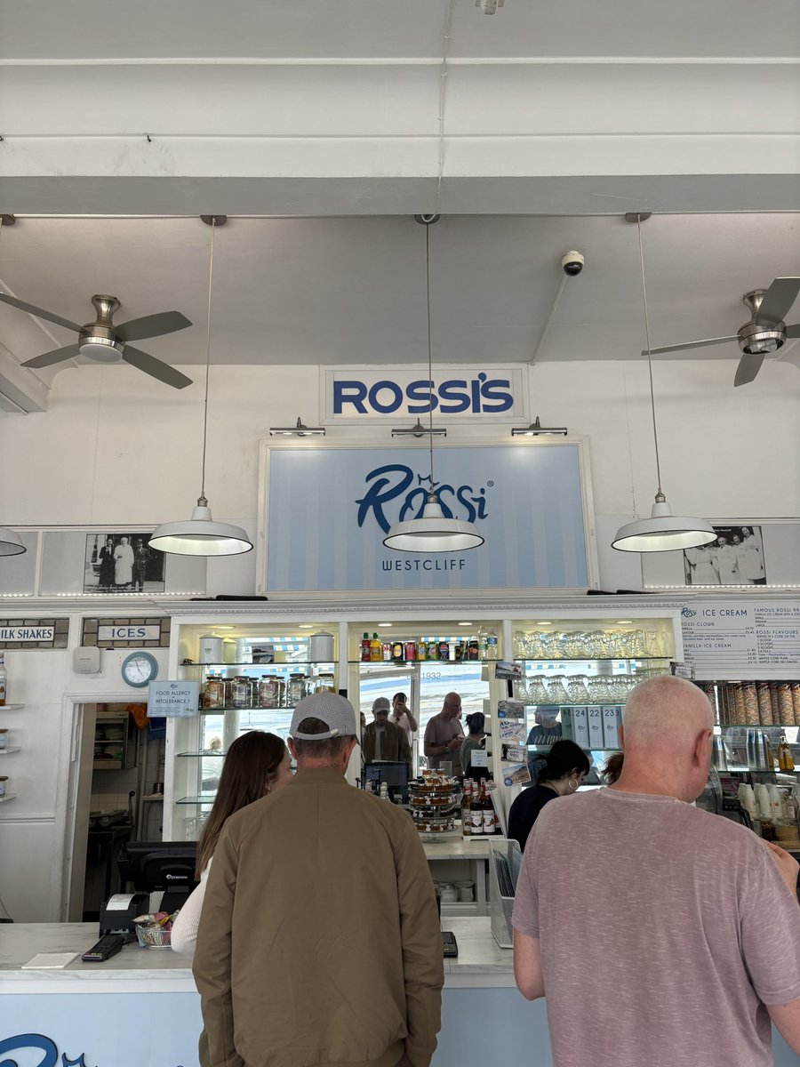 Jonathan Lewis tweet media