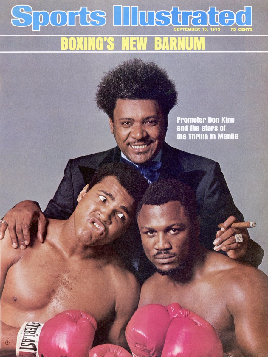 MuhammadAli's tweet image. Sports Illustrated Cover: September 15, 1975
WBC/WBA World Heavyweight Title Preview: Closeup portrait of promoter with Muhammad Ali and Joe Frazier during a photoshoot at Life Studios in NYC.
📸: @LeiferNeil
#MuhammadAli #Icon #SportsIllustrated #NeilLeifer #Preview…