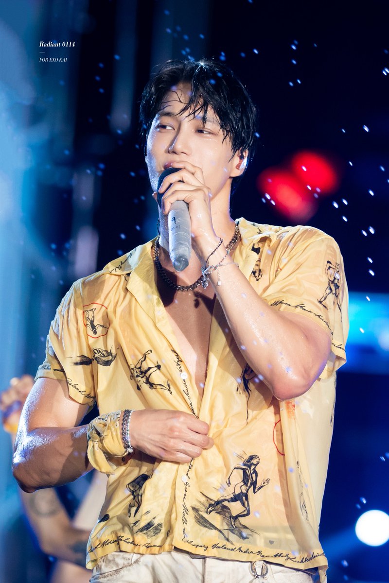Radiant_0114's tweet photo. 250706 WATERBOMB💦

여기가 하룰라라인가요

#엑소카이 #EXOKAI #KAI #카이 #종인 https://t.co/sj04DpFqUa