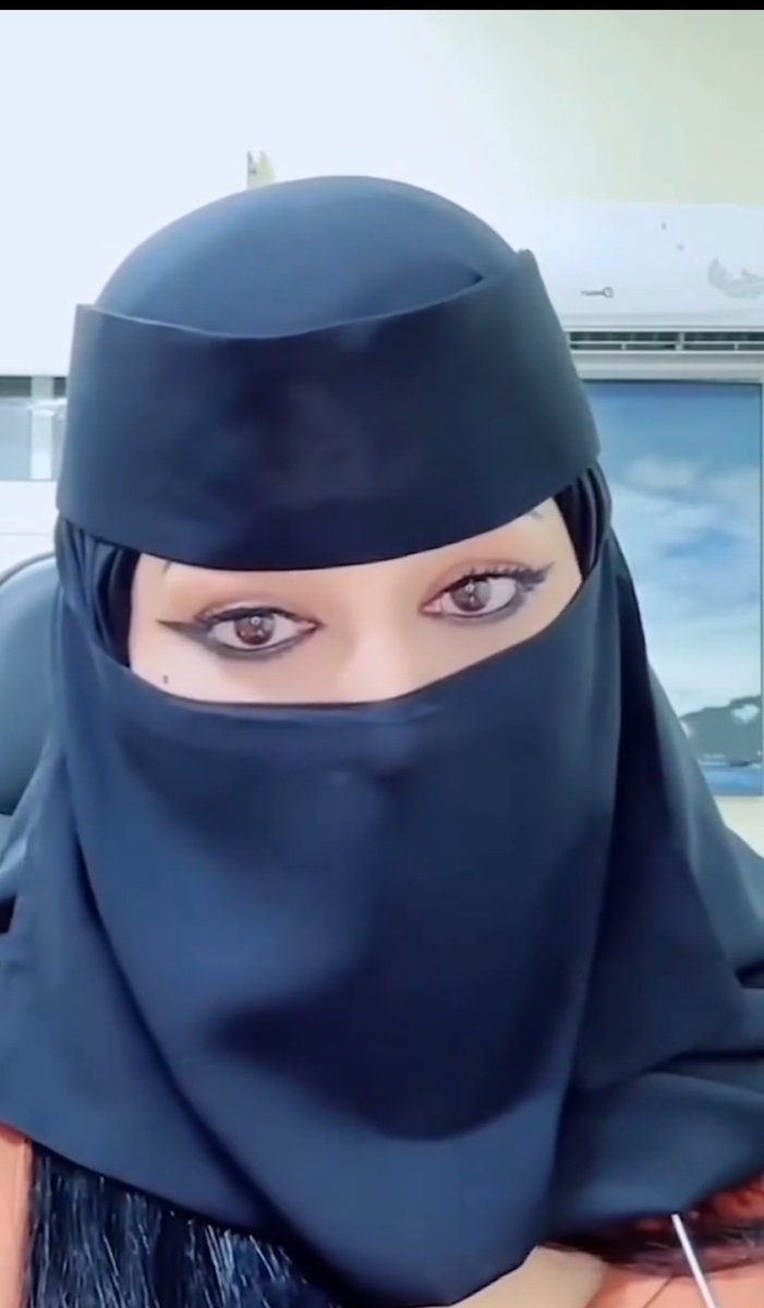 IQnimx's tweet image. زواج_مسيار 
الدمام
الجنسية سعودية 
العمر 30
الطول 167
الوزن 62
لون البشرة بيضاء 
شعر طويل وناعم
الجمال جميلة جداً 
الحالة الاجتماعية مطلقه
الاطفال لا يوجد 
الوظيفة موظفه 
السكن بيت ملك
الطلب زواج مسيار سري وبدون انجاب
لتوصل وتس
wa.me/+966577913818