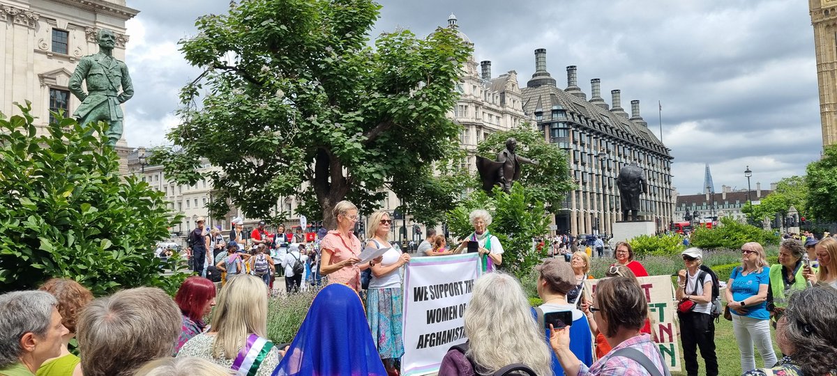 Thank you <a href="/WomensRightsNet/">Women's Rights Network - WRN</a> and <a href="/WRNAfghanistan/">WRN Afghanistan</a> for organising such a powerful event in support of the women and girls of Afghanistan in Parliament Square today. Never underestimate the power of women!!