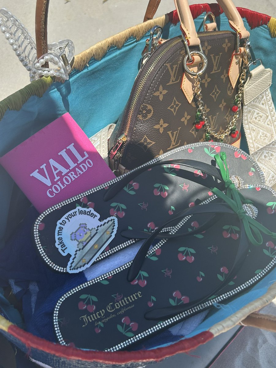 Spot the dog #DoginalDogs