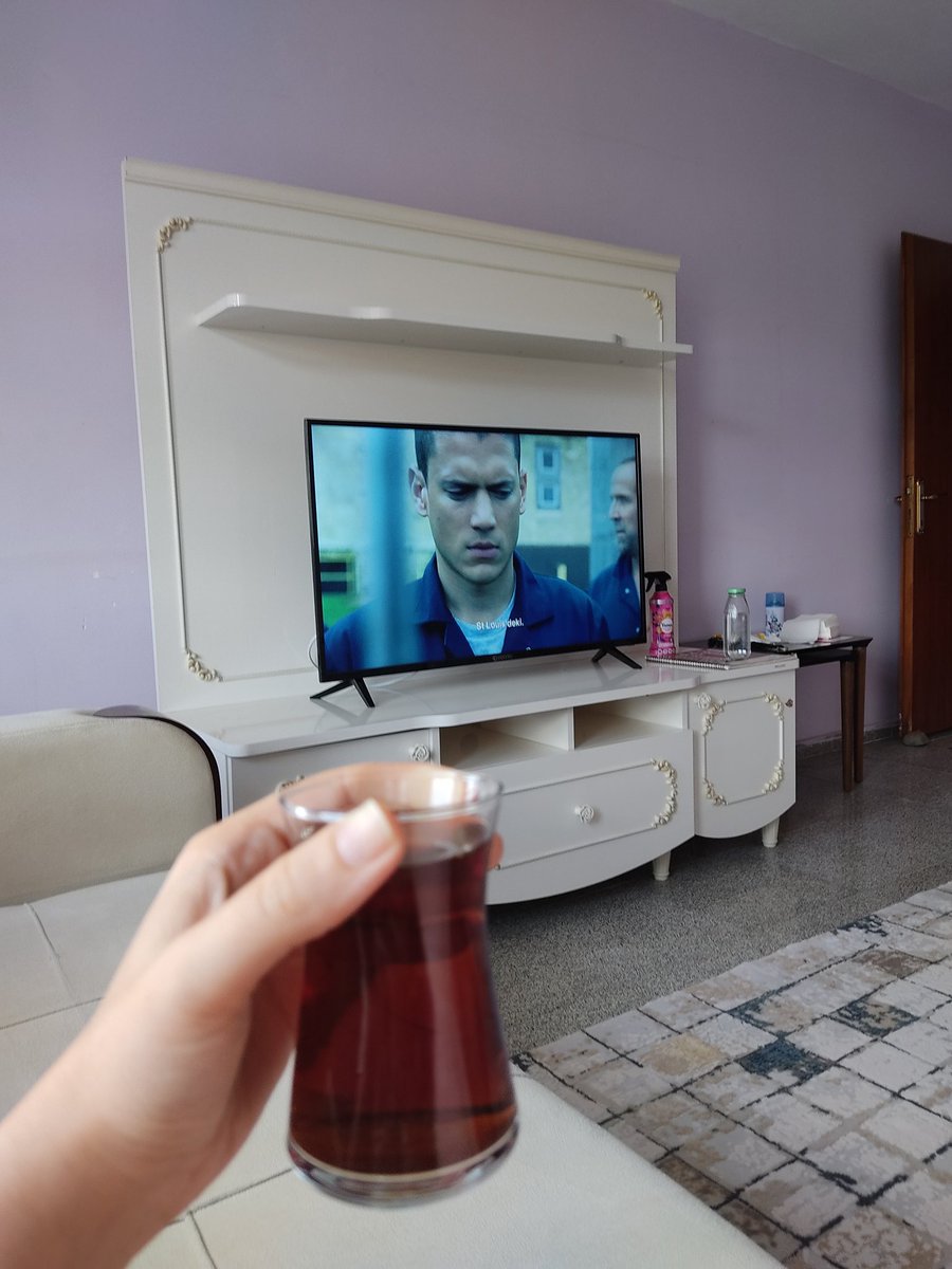 Olmaktan korktuğum yerdeyim. Sendeyim...