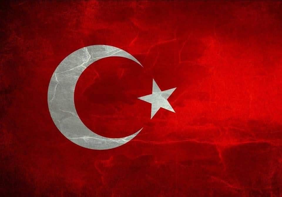 Milletimizin başı sağ olsun. Şehitlerimize rahmet, yaralı kardeşlerimize şifa diliyorum .