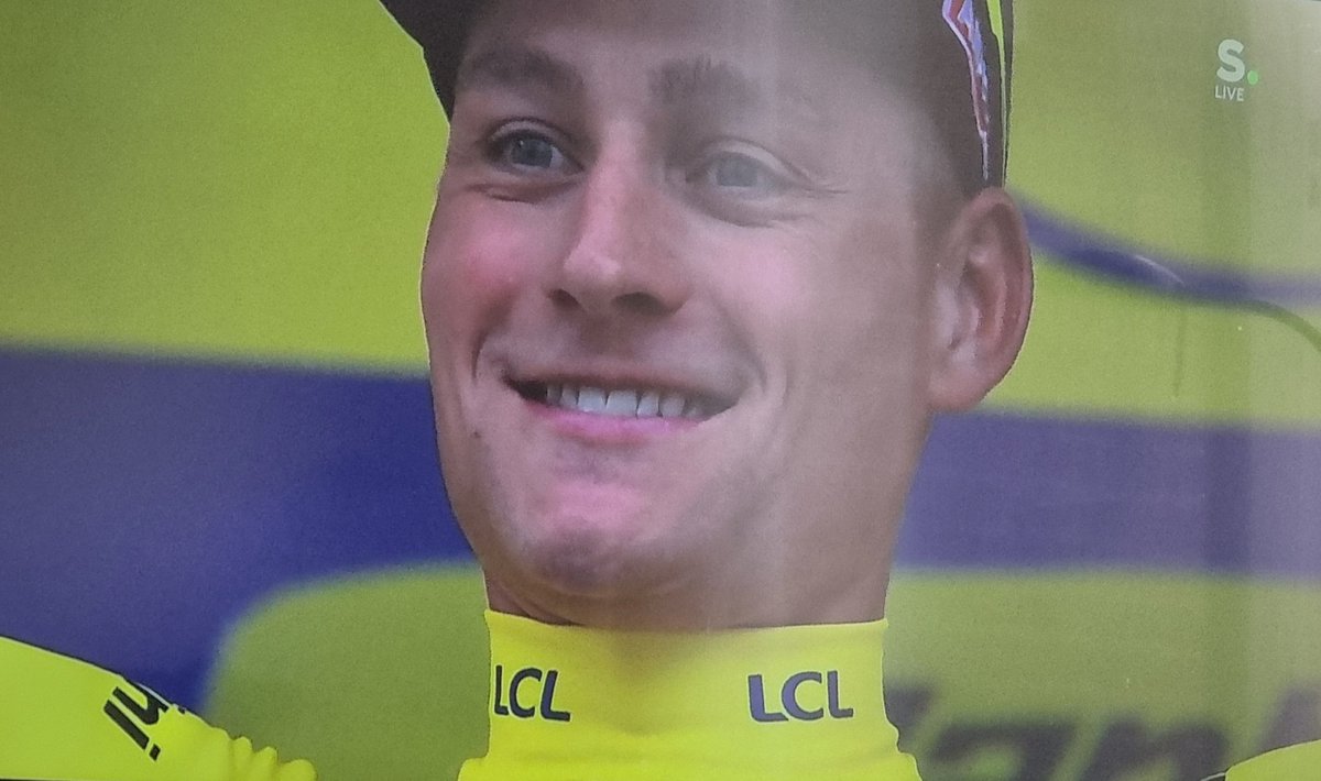 Soul7Food's tweet image. Kleur 💛 staat &apos;m goed, nog maar &apos;n paar dagjes behouden dan: tot aan de tijdrit ⏱️ van woensdag zeker! 💪

#TourDeFrance #TDF2025
#MvpP #MathieuvanderPoel