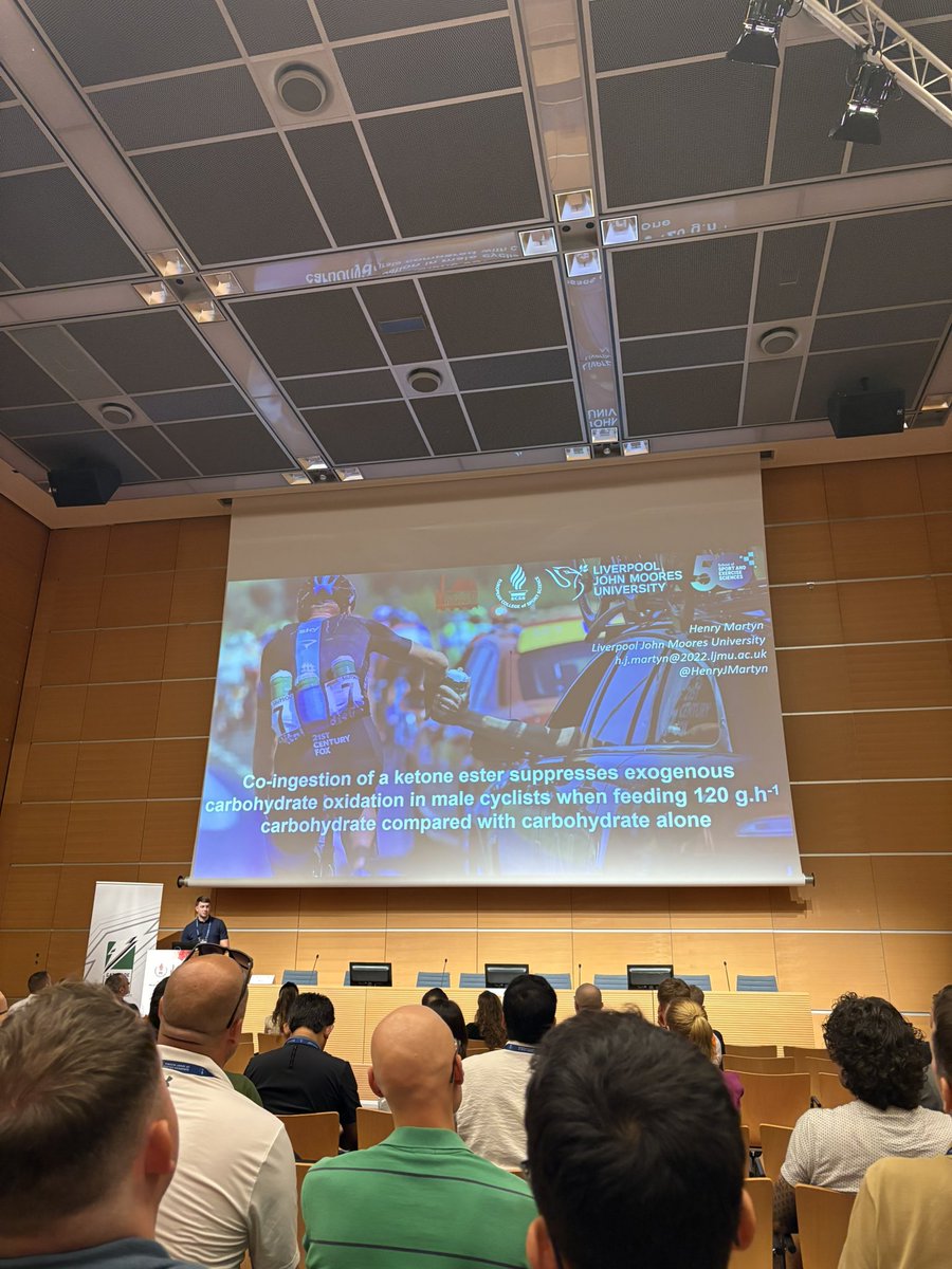 HenryJMartyn's tweet image. Great experience in Rimini this week for ECSS
Honoured to have had the chance to present data from the first study of my PhD, receiving a GSSI sports nutrition award for the work