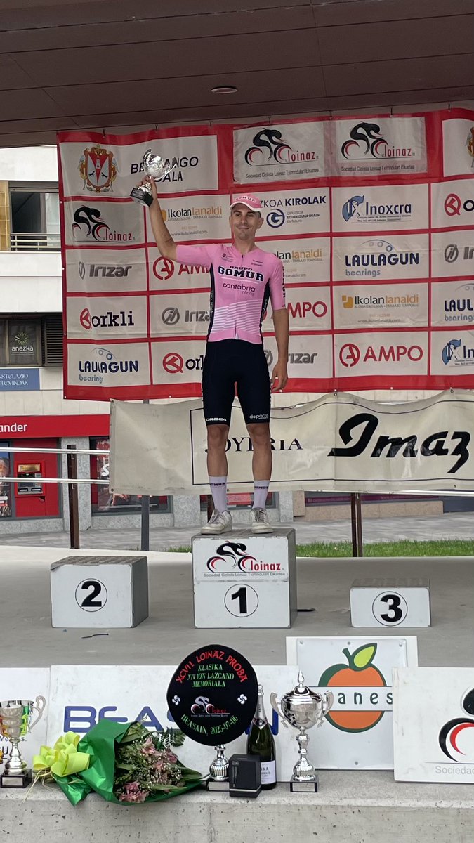 🤩 ¡CÓMO NOS HACES SOÑAR GUTI! 🤏🏽 2ª posición, al igual que en 2024, de nuestro corredor Cántabro <a href="/sergiooguti_/">Sergio Gutiérrez</a>, que peleó hasta el último metro
Además, <a href="/victorrcastear/">victor castellano</a> continúa demostrando su buen golpe de pedal coronándose también como Rey de la Montaña 🏔️
GRAN TRABAJO CHICOS🩷