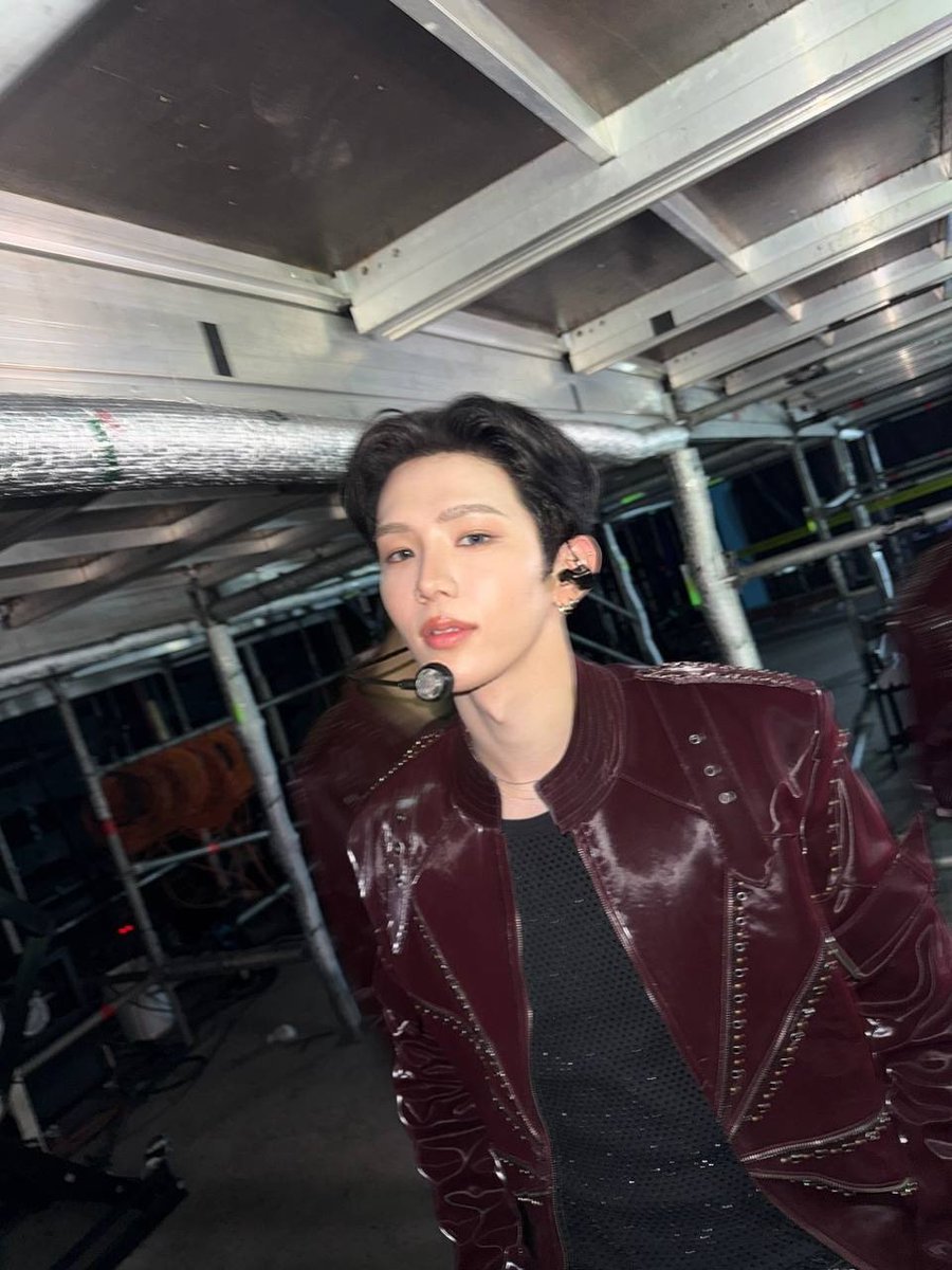 roioior0's tweet photo. 남자잖아 https://t.co/qeg5xj7AJt