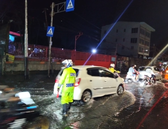 TMC Polda Metro Jaya tweet media
