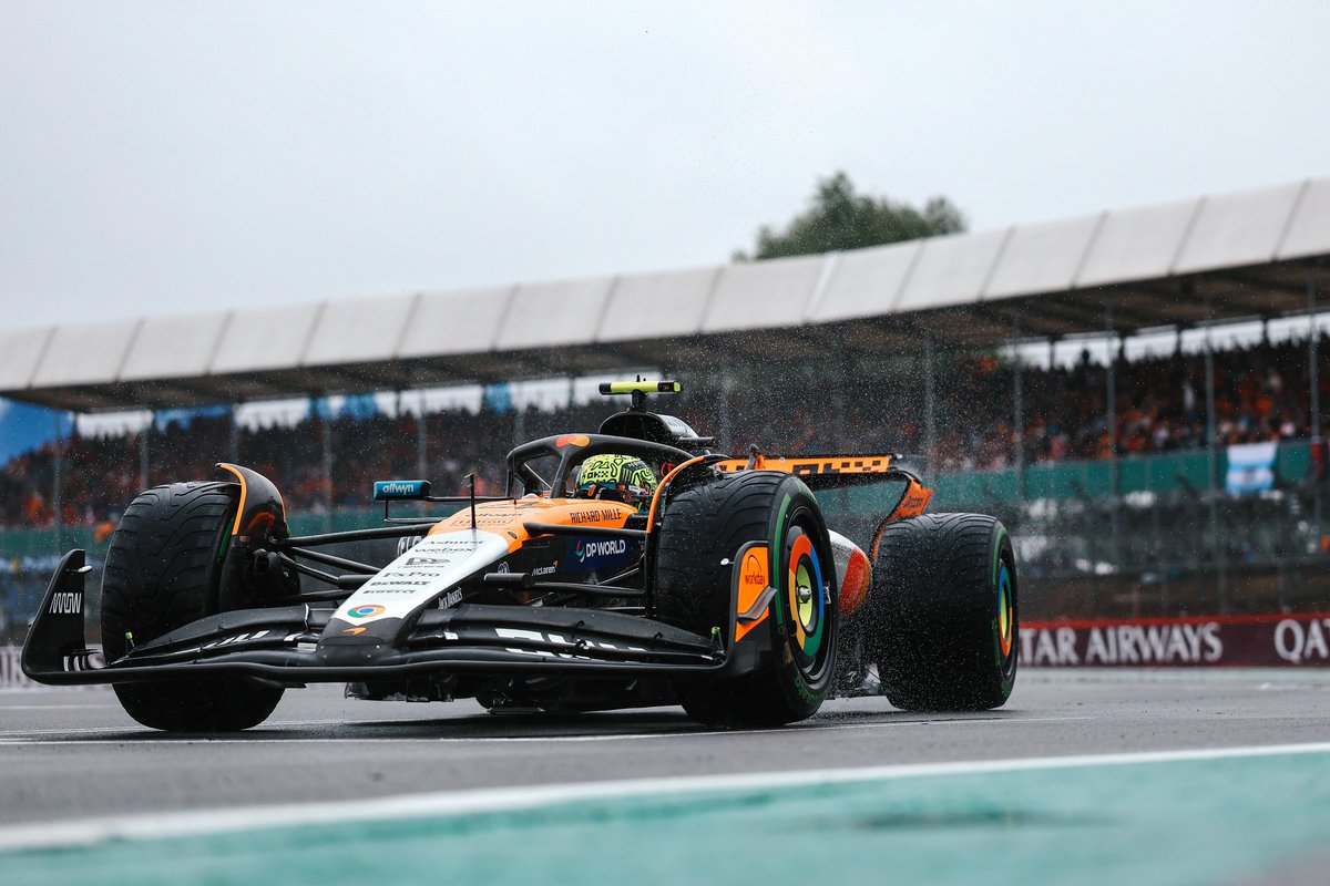 Lando Norris wins #BritishGP after penalty to Oscar Piastri, as Nico Hulkenberg climbs from P19 to first podium in mixed conditions.

Colapinto had a DNS amid several others who had DNF:

formularapida.net/en/british-gp-… #F1