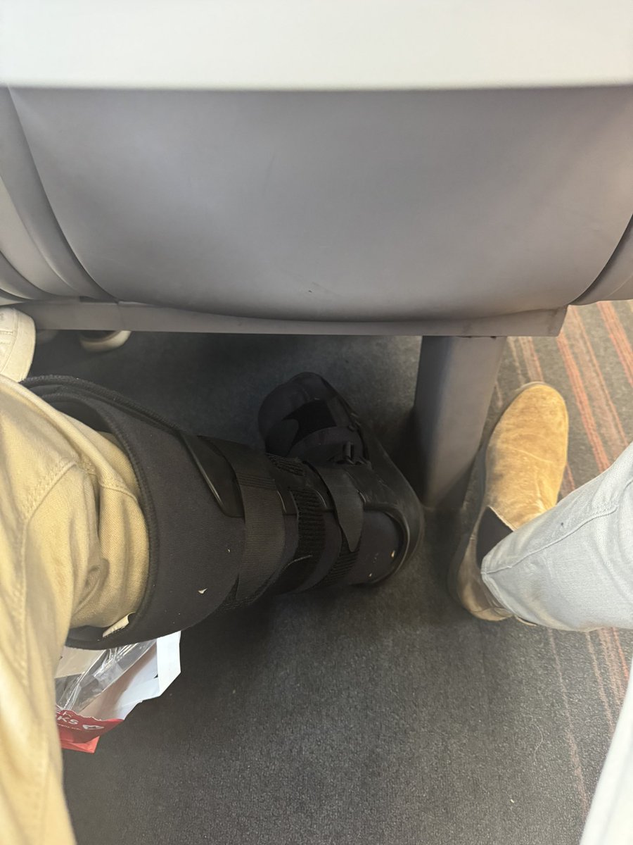 Col-Chris tweet media