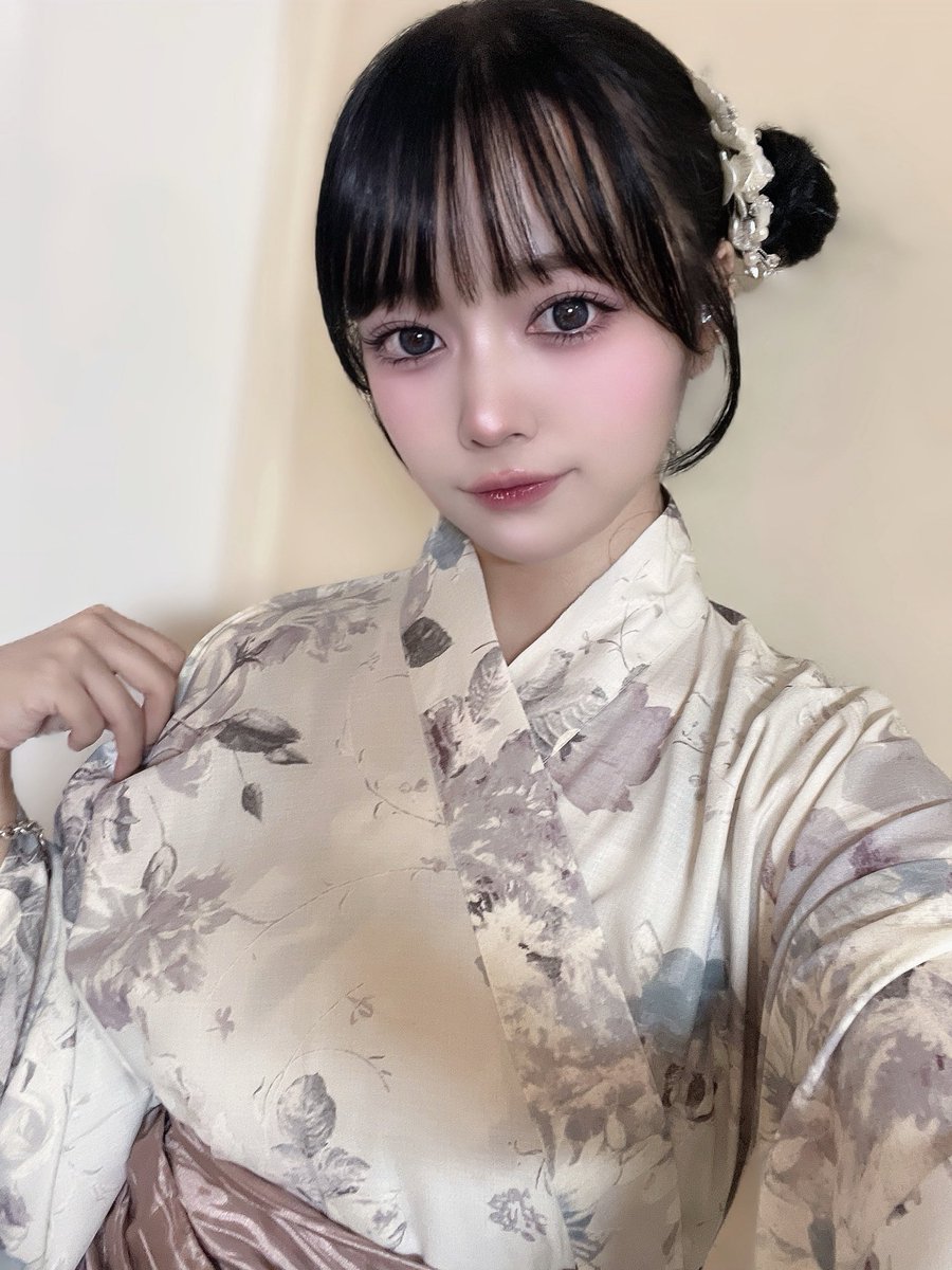 はぐれないように手つなご