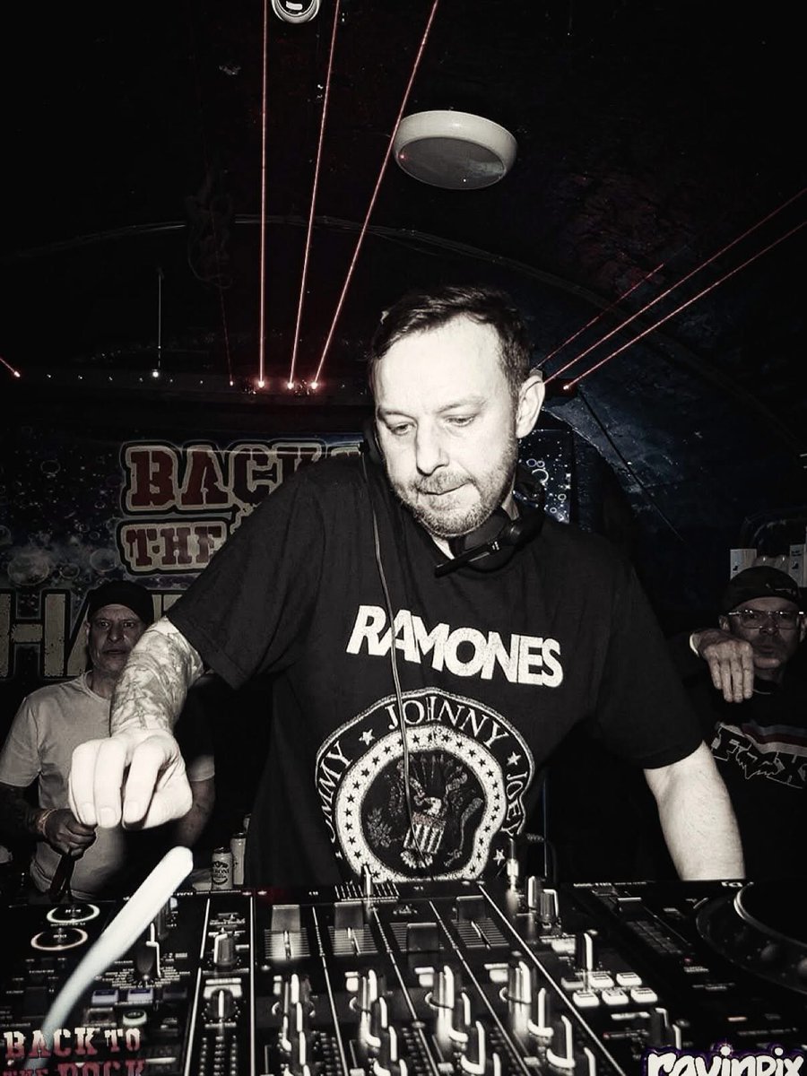 ScottAttrill's tweet image. At Back To The Dock 2025 #backtothedock #liverpool #vinylgroover #wavnightclub 🎵🎶🎵🎶