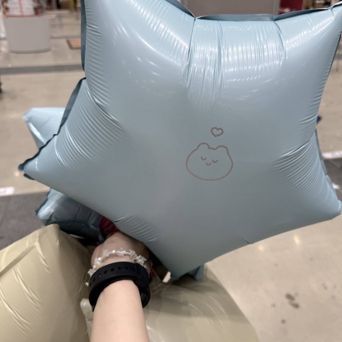 _slowInternet's tweet photo. わーい！きてくれたひと、ありがとうございました！通販すぐ準備します❤️‍🔥 https://t.co/OUYPQ0sMEv
